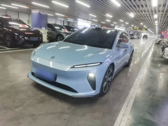 Фотография автомобиля — Nio ET5