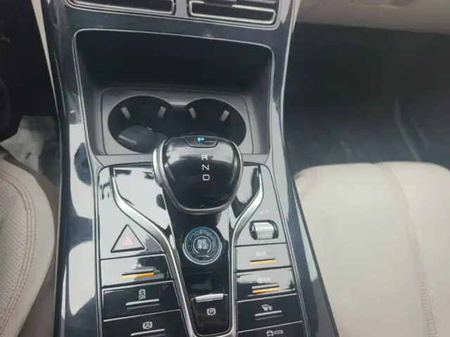 BYD Qin PLUS — Фото автомобиля 13