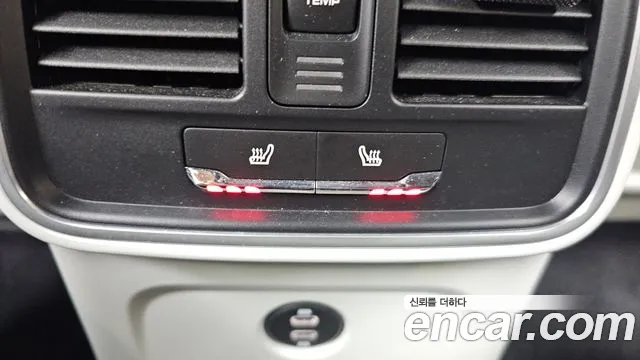 Porsche Macan — Фото автомобиля 18