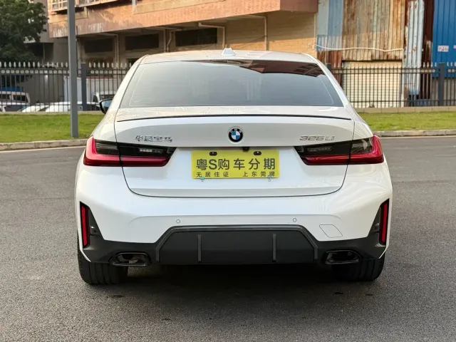 BMW 3 Series — Фото автомобиля 8