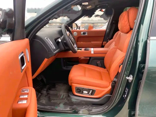 Li Auto L9 — Фото автомобиля 5