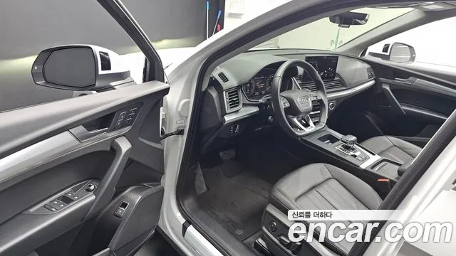 Audi Q5 40 TDI quattro — Фото автомобиля 8