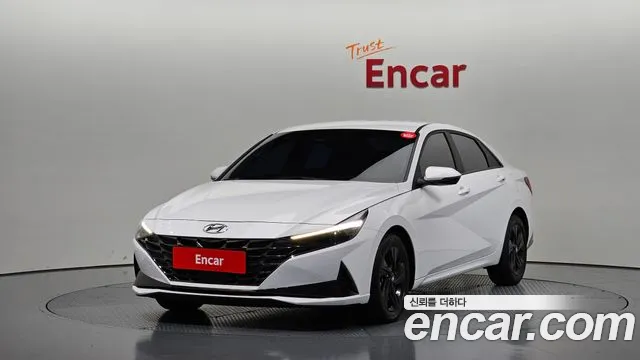 Фотография автомобиля — Hyundai Avante CN7