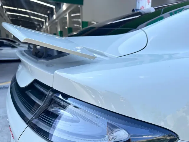 Xiaomi SU7 — Фото автомобиля 19