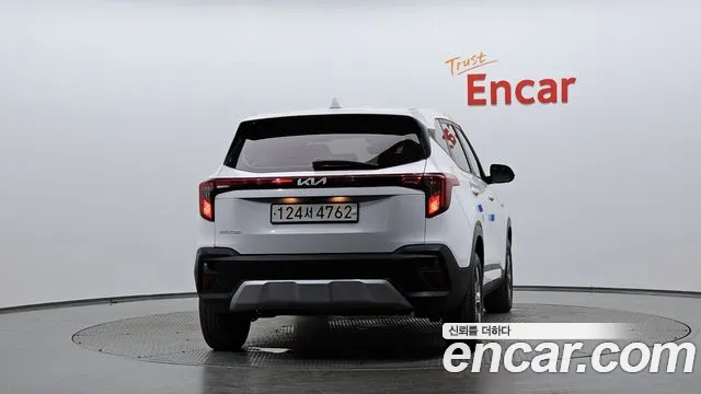 Kia Seltos New — Фото автомобиля 4