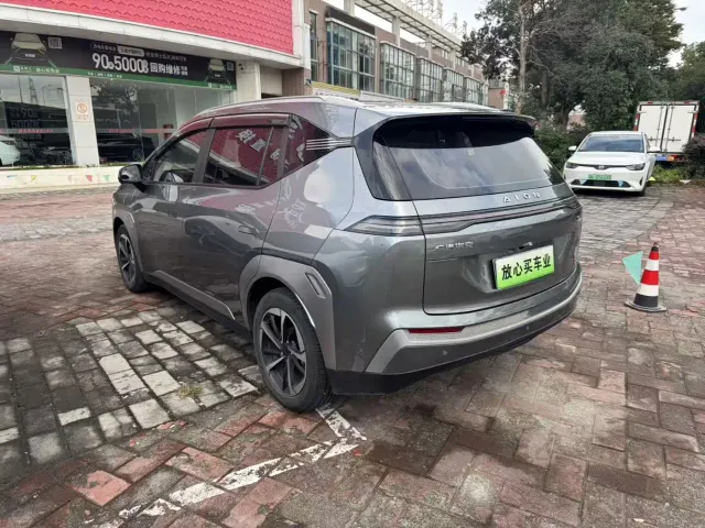 GAC Aion Y — Фото автомобиля 8