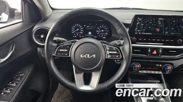 Kia K3 Generation 2 — Фото автомобиля 14