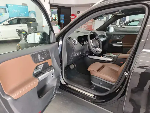 Mercedes-Benz GLB-Class — Фото автомобиля 3