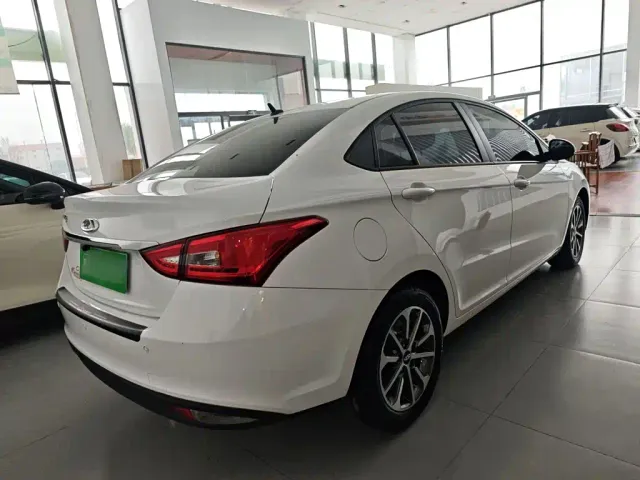 Chery Arrizo 5 — Фото автомобиля 6