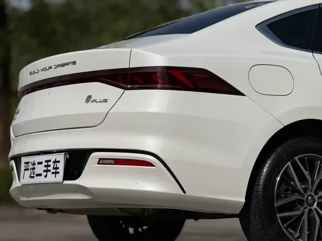 BYD Qin PLUS — Фото автомобиля 16