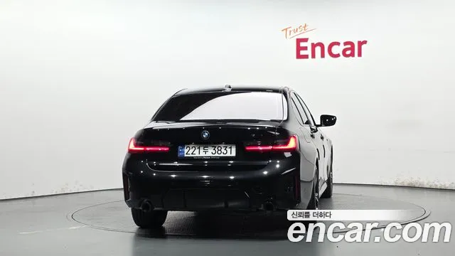 BMW 3-Series 3 серия (G20) 320i M Sport — Фото автомобиля 4