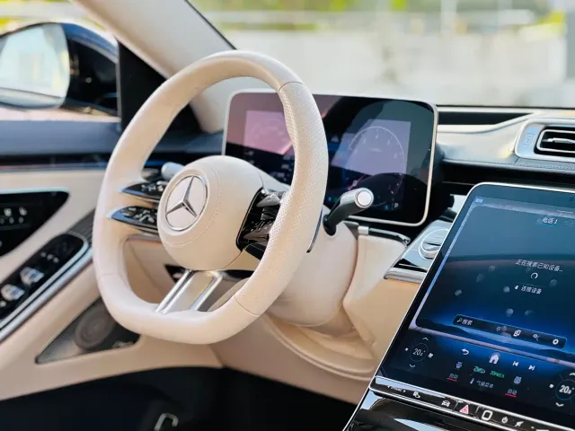 Mercedes-Benz S-Class — Фото автомобиля 9