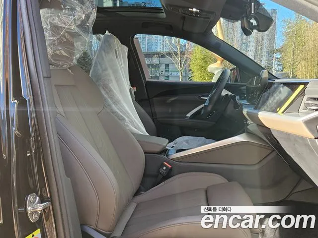 Audi Q5 40 TDI quattro Sportback S Line — Фото автомобиля 9