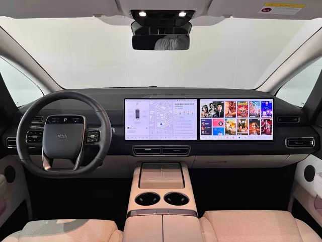Li Auto MEGA — Фото автомобиля 10