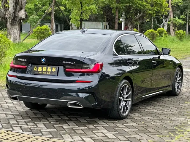 BMW 3 Series — Фото автомобиля 15