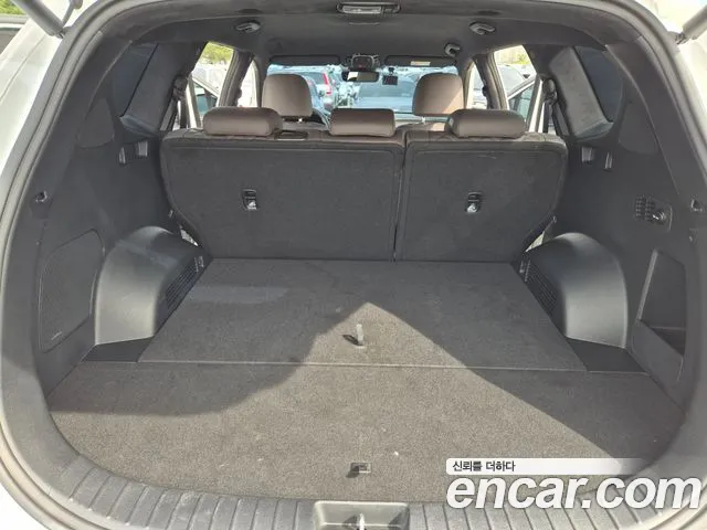 Hyundai Santafe — Фото автомобиля 20