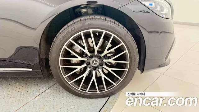 Mercedes-Benz S-Class W223 — Фото автомобиля 8