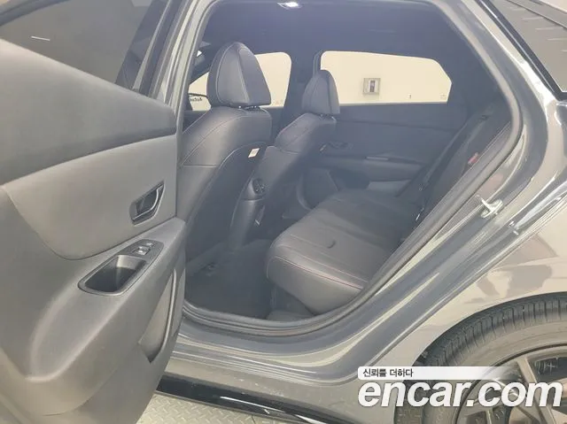 Hyundai AVANTE Inspiration N Line — Фото автомобиля 18