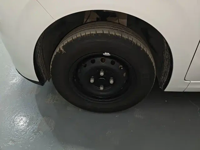 Wuling Hongguang — Фото автомобиля 22