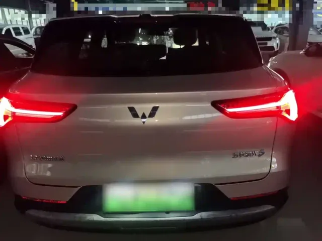 Wuling Starlight S — Фото автомобиля 5