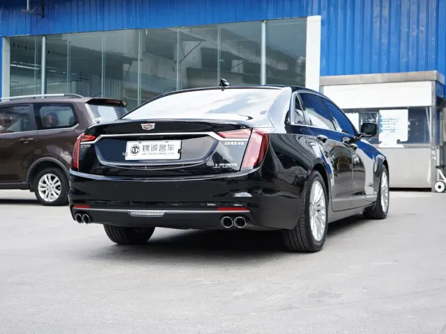 Cadillac CT6 — Фото автомобиля 9