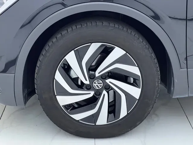 Volkswagen Tiguan L — Фото автомобиля 18