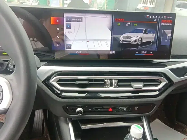 BMW i3 — Фото автомобиля 12