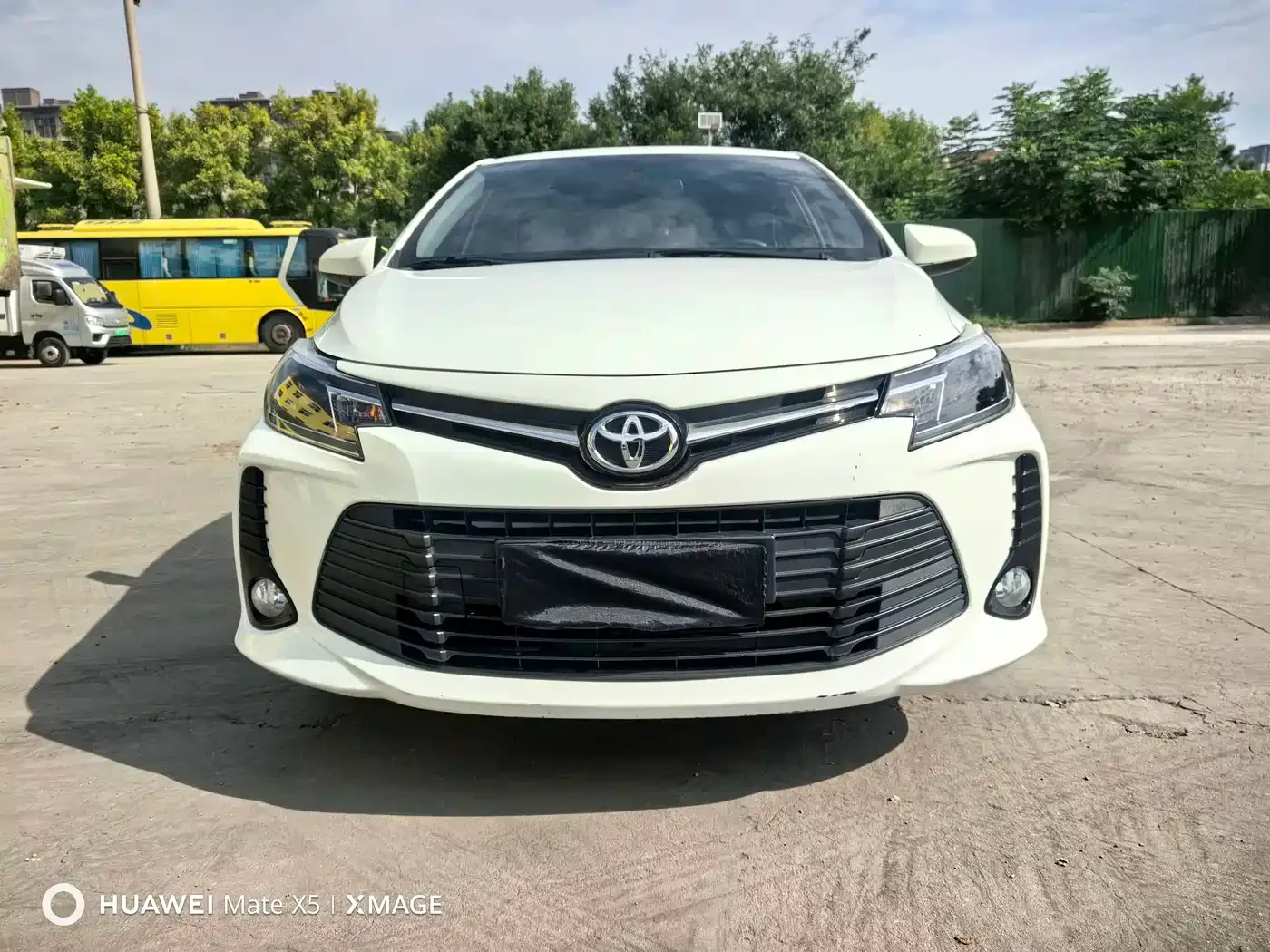 Toyota Vios 2022 1.5L 20th Anniversary Edition — Фото автомобиля 2