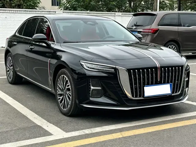 Hongqi H5 — Фото автомобиля 3