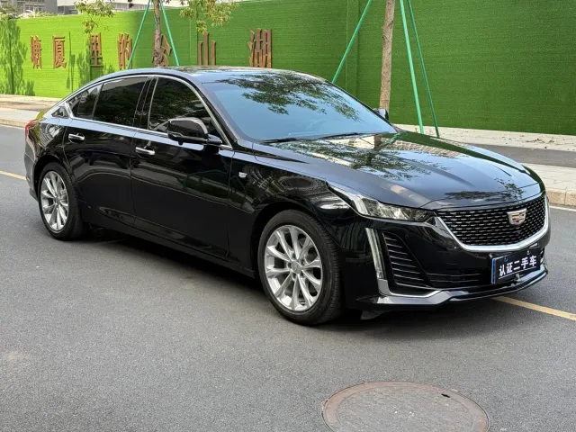 Cadillac CT5 — Фото автомобиля 3