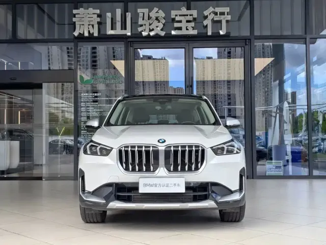 BMW BMW X1 2024 sDrive25Li X Design Package — Фото автомобиля 2