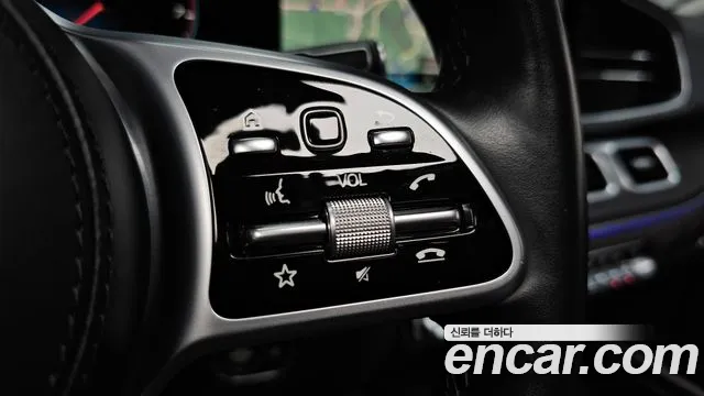 Mercedes-Benz GLE-Class — Фото автомобиля 26