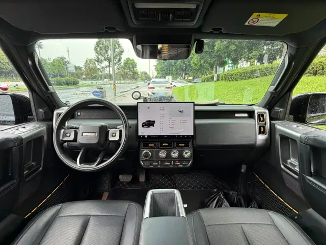 iCAR V23 — Фото автомобиля 13