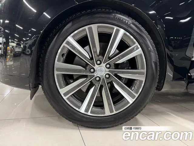 Land Rover Range Rover — Фото автомобиля 16