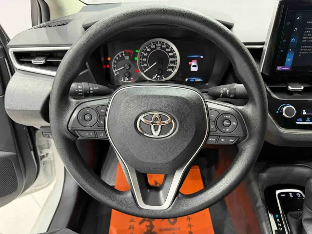 Toyota Corolla — Фото автомобиля 11