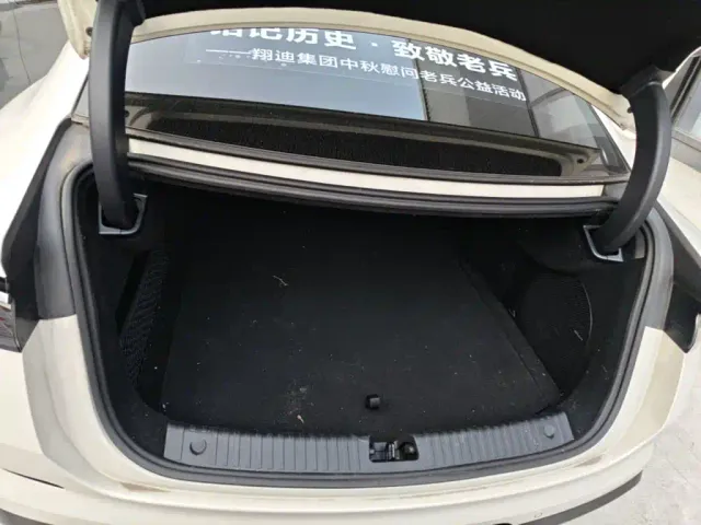 BYD Seal 07 DM-i — Фото автомобиля 18