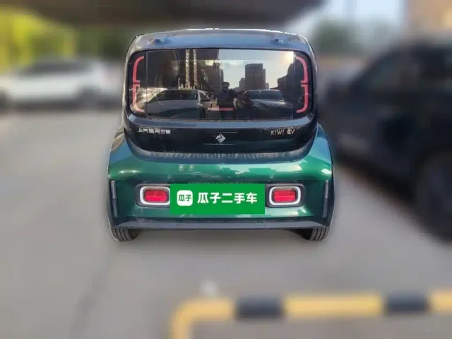 Baojun KiWi EV — Фото автомобиля 3