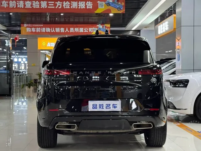 Land Rover Range Rover Sport — Фото автомобиля 5