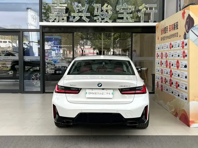 BMW 3 Series — Фото автомобиля 4