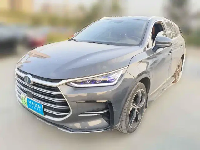 Фотография автомобиля — BYD Tang