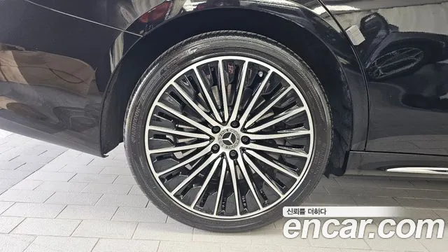 Mercedes-Benz E-Class W214 — Фото автомобиля 5