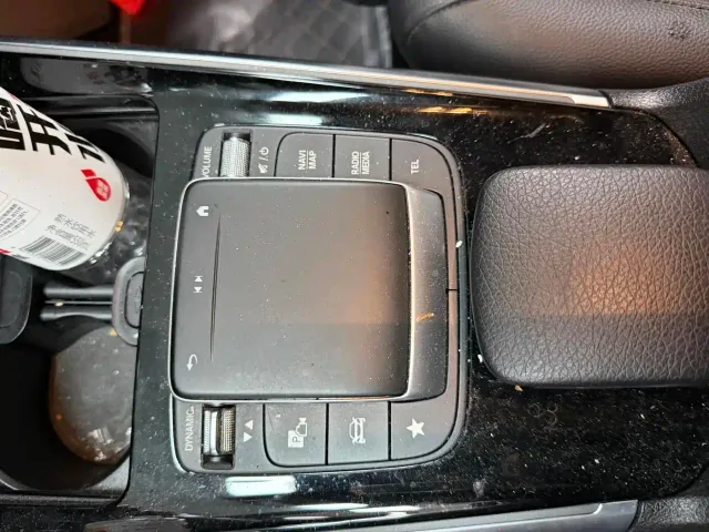 Mercedes-Benz GLB-Class — Фото автомобиля 6