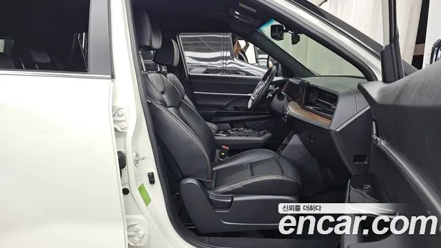 KG_Mobility_Ssangyong Torres Новый Torres Бензин 1.5 2WD — Фото автомобиля 10