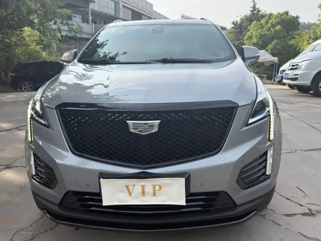 Фотография автомобиля — Cadillac XT5