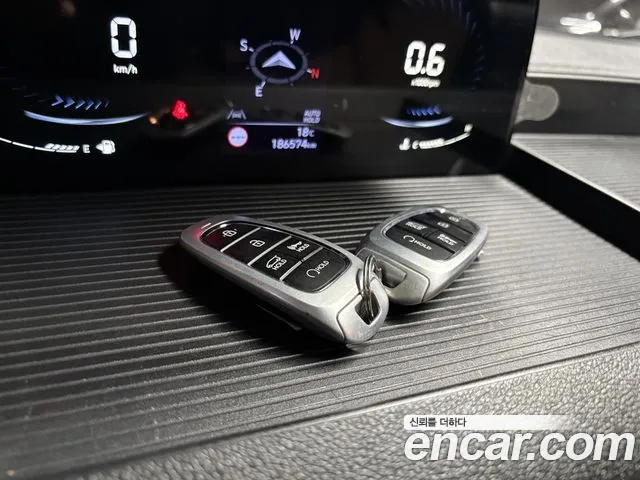 Hyundai Staria — Фото автомобиля 17