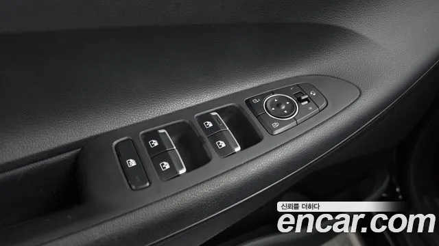 Hyundai Grandeur (New) Hybrid — Фото автомобиля 26