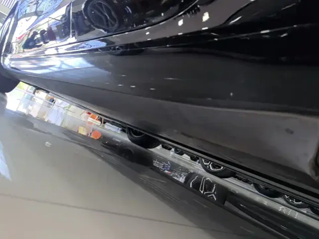 Tesla Model 3 — Фото автомобиля 21