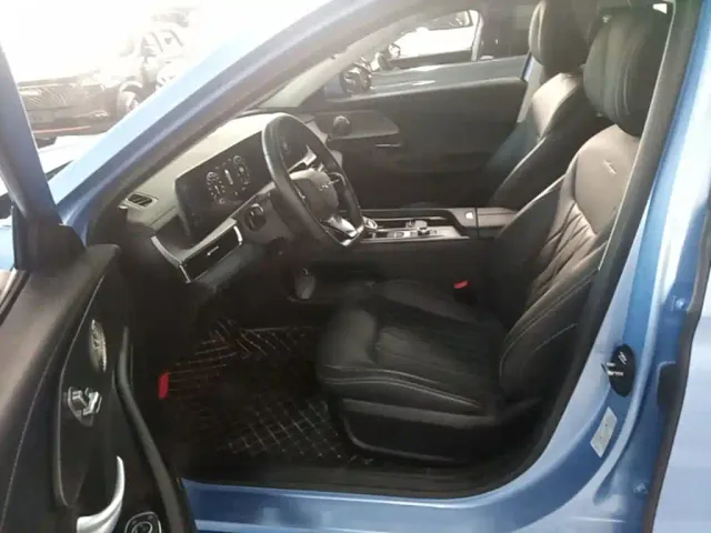 Chery Arrizo 8 — Фото автомобиля 15