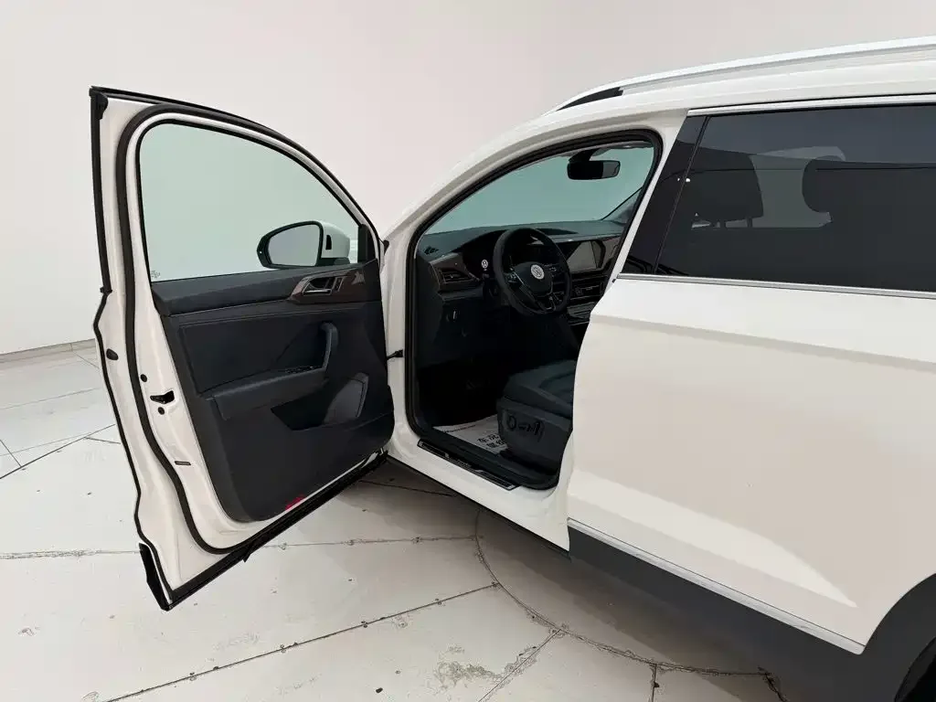 Volkswagen Tharu 2022 330TSI AWD Flagship Edition — Фото автомобиля 24