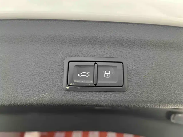 Audi Q3 — Фото автомобиля 21